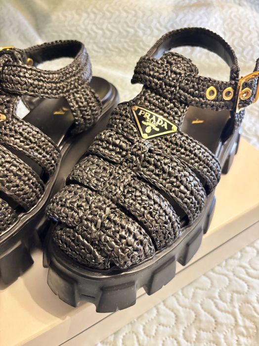 Prada Monolith Crochet Cage Sandals / Сандали 38 номер