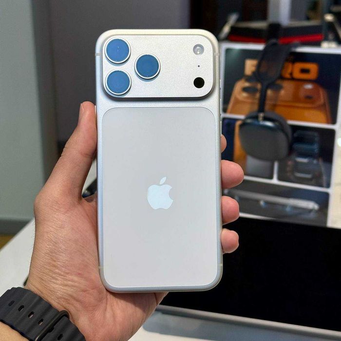 iPhone 17Pro Max 256 GB Silver 1sim Рассрочка, Halol nasiya savdo 100%