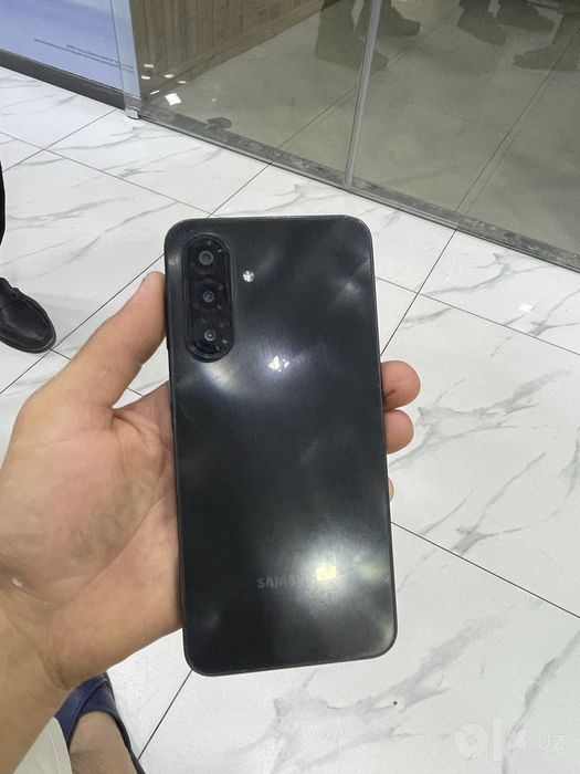 Samsung A 17 sotiladi
