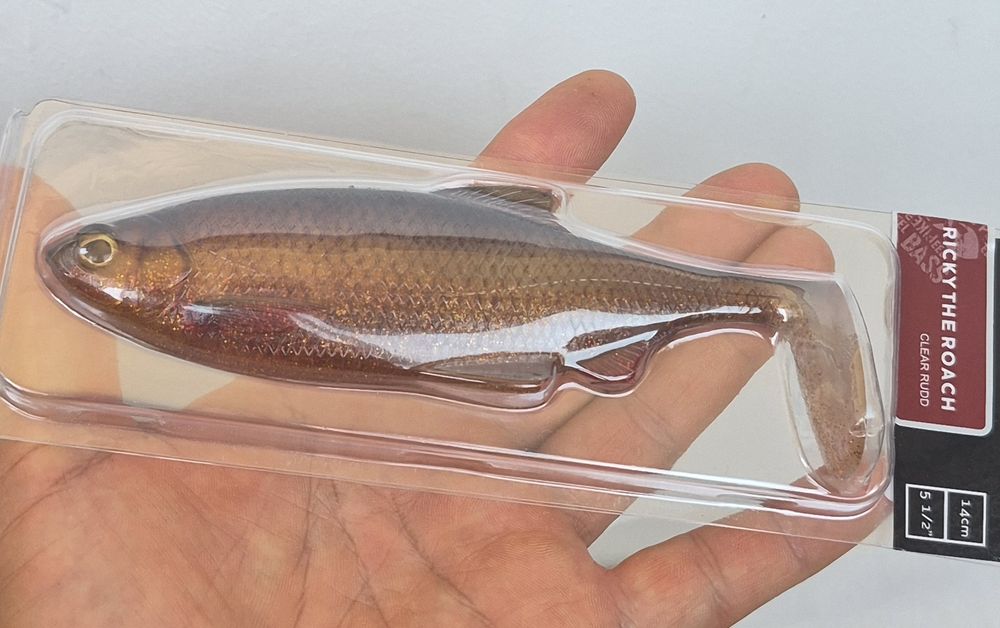 Shad Westin Ricky the Roach Shadtail, 14cm, 42gr,  Real Clear Rudd Bulk.