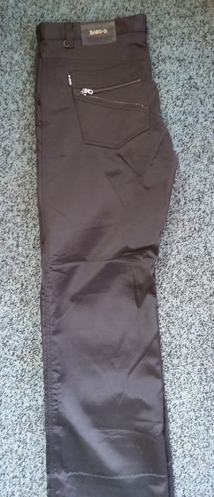 Джинсы классические