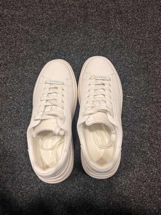 Мъжки маратонки guess