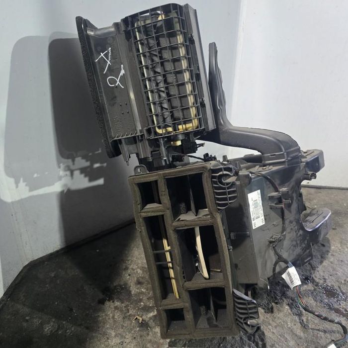 Carcasa aeroterma completa Opel Astra J GTC