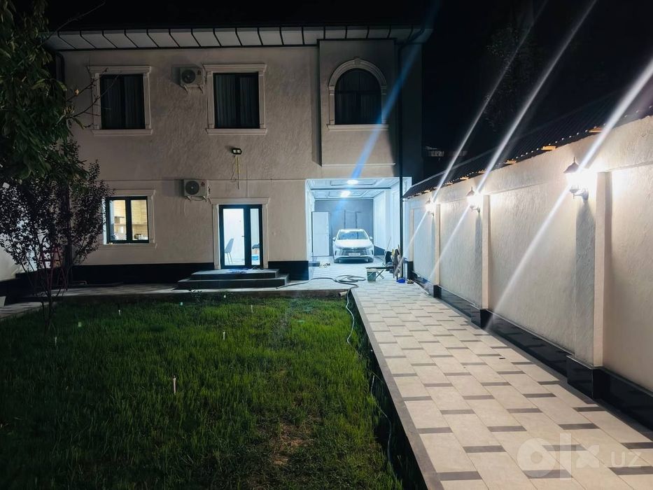 Продам дом в Центре Кибрая.Макро