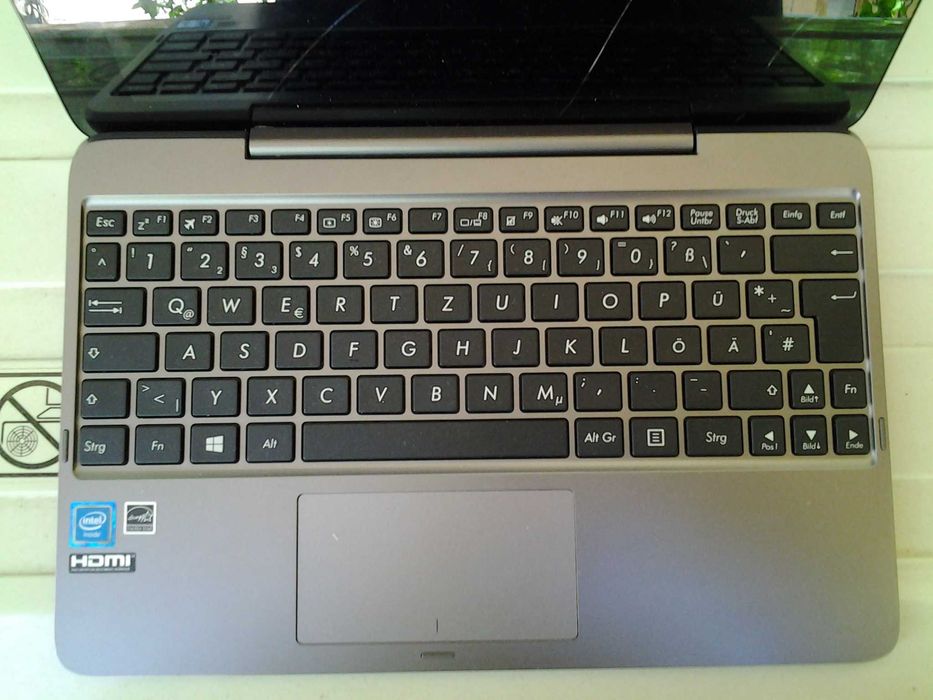 Laptop Tablet Asus