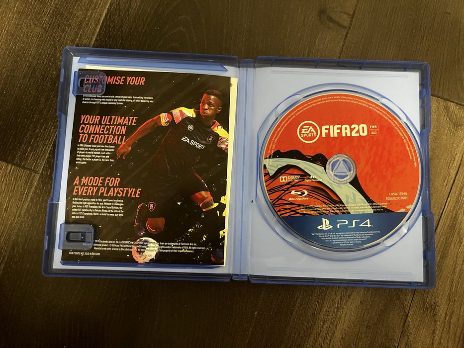 Продава игра fifa 20