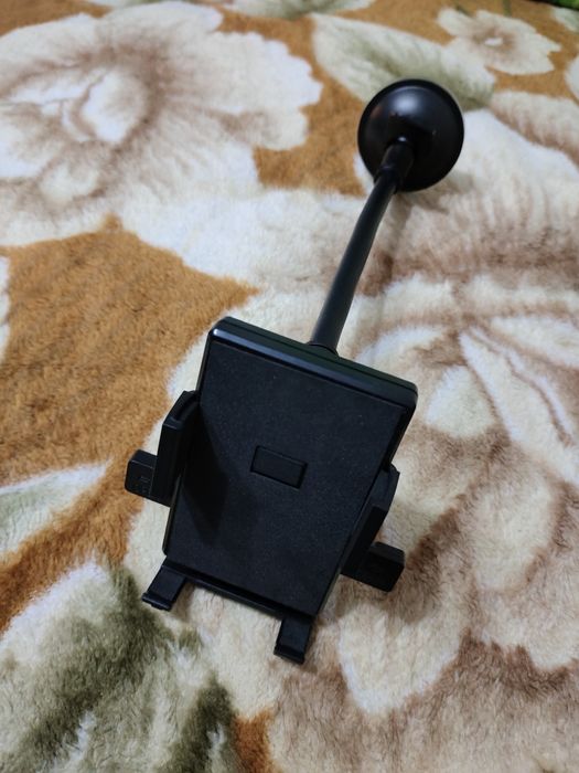 Продам держатели для телефона