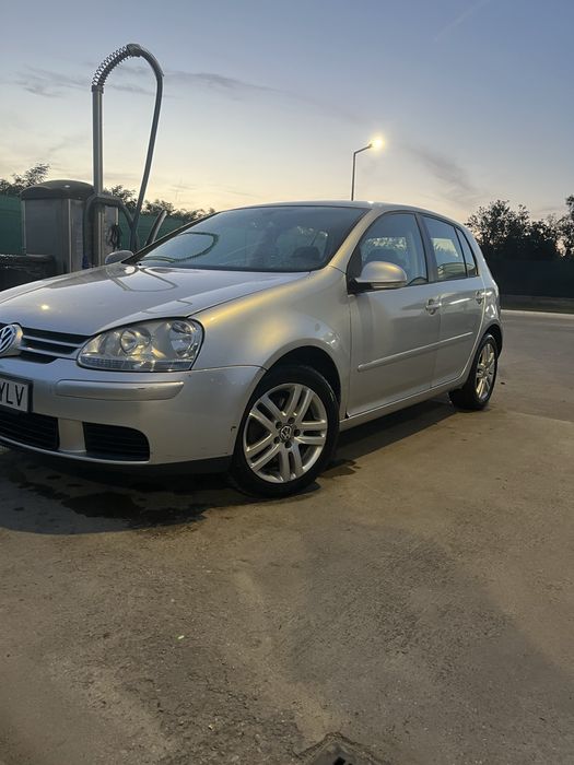 Volkswagen Golf 5 2.0 TDI 140 CP – 2008 – 1700€ Negociabil