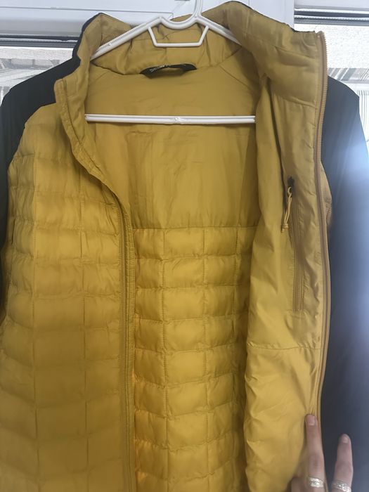 Geaca the North Face thermoball primavara barbati