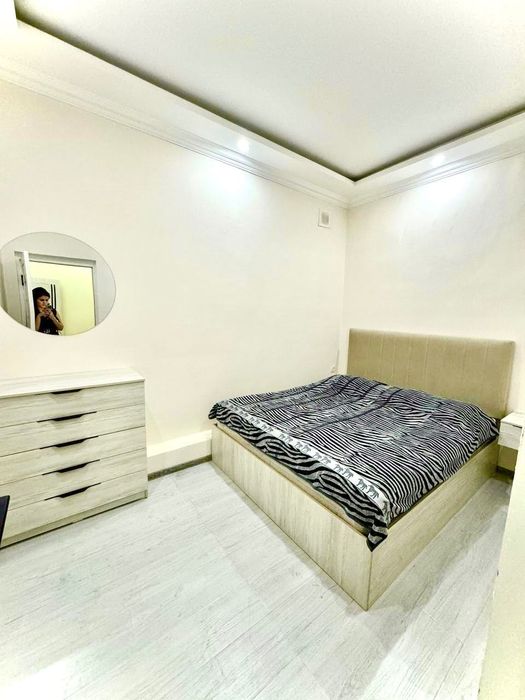 Яшнабад Новостройка ЖК Азия Хаус срочно продается квартира 2/1/8  42м2