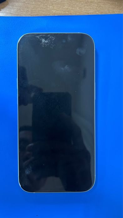 iPhone 15