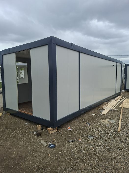 Containere modulare din panouri sandwich – soluții flexibile pentru spații moderne

Oferim containere modulare realizate din panouri sandwich, concepu