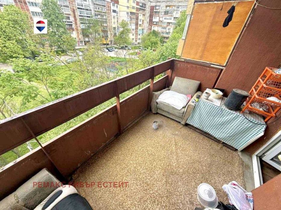 Едностаен апартамент за продажба кв. Чародейка юг