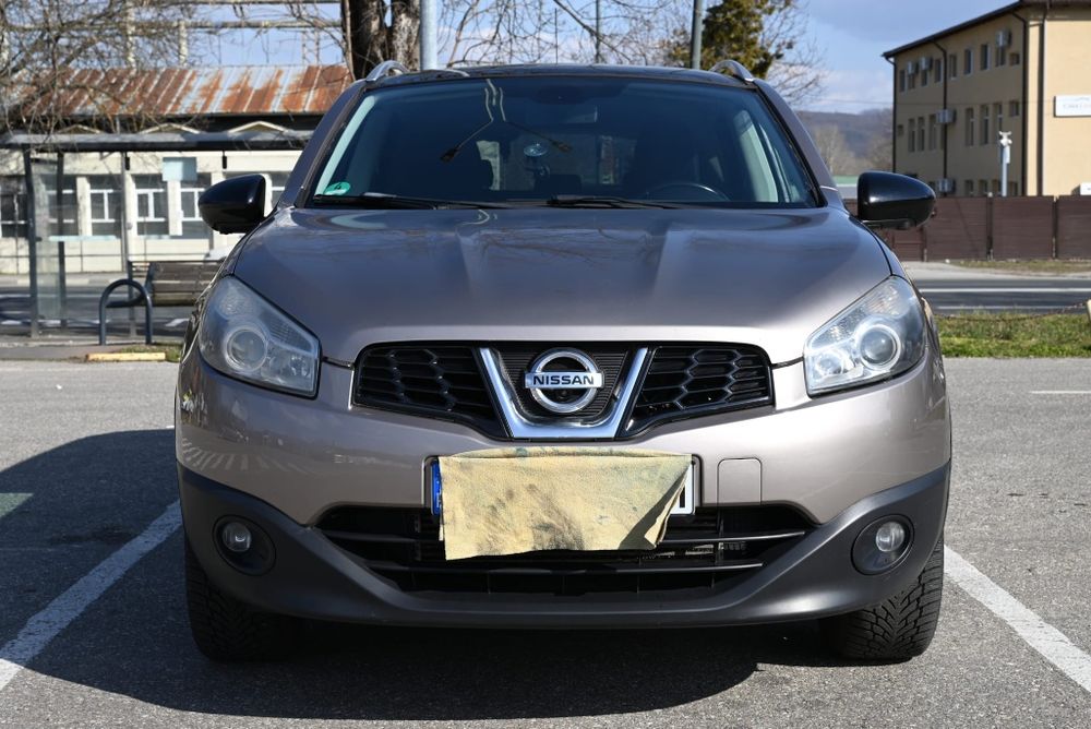 Nissan Qashqai 2012 1.6 diesel 4*4