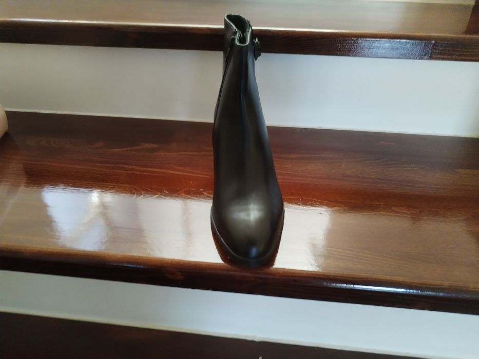 Женская обувь полусапожки