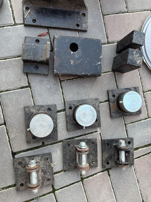Vand balamale poarta si sistem blocare