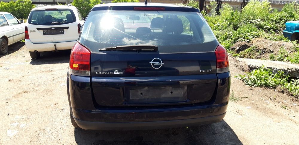 Opel Signum 2,2 DTI 2004