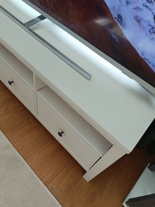 Телевизионен  шкаф ИКЕА.