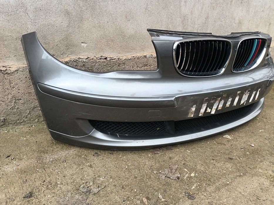 предна броня с решетки за БМВ 1 сериа Е81 Е87 BMW 1 seria E81 E87
