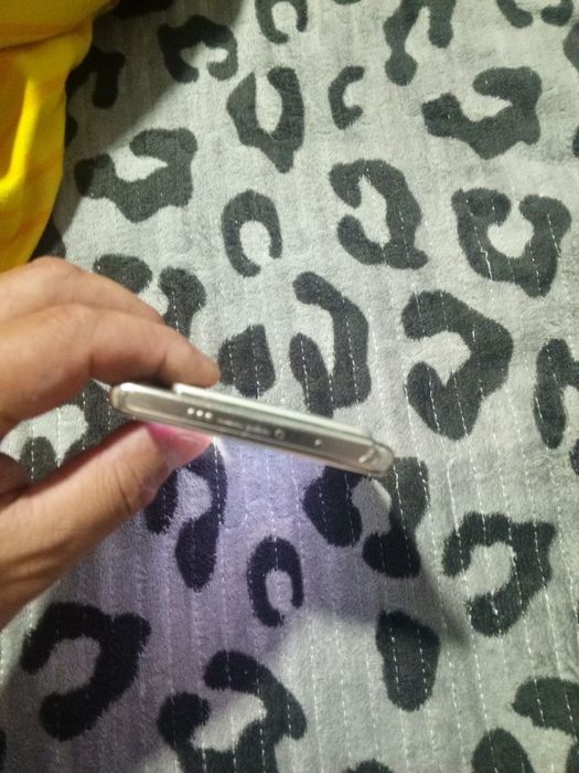 Инфиникс нот 40  про