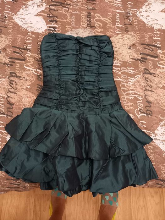 Чисто нова рокля