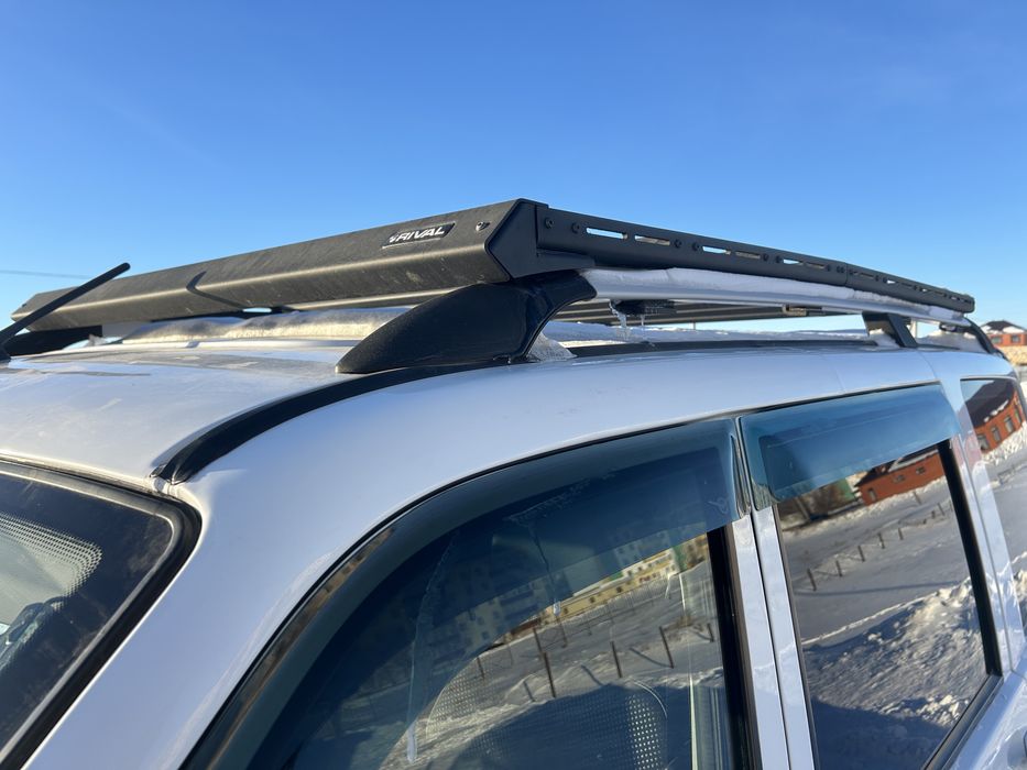 Продаю Багажник на крышу