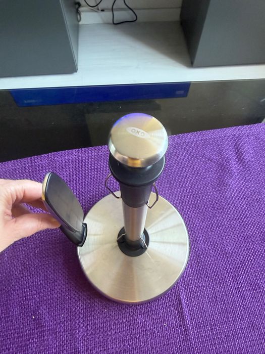 Suport inox pentru prosoape de bucatarie OXO Good Grips