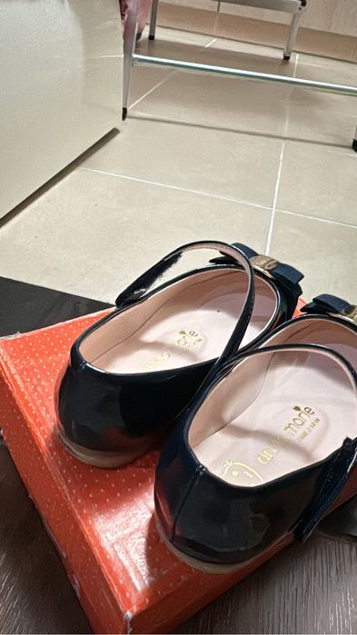 Обувь на девочку