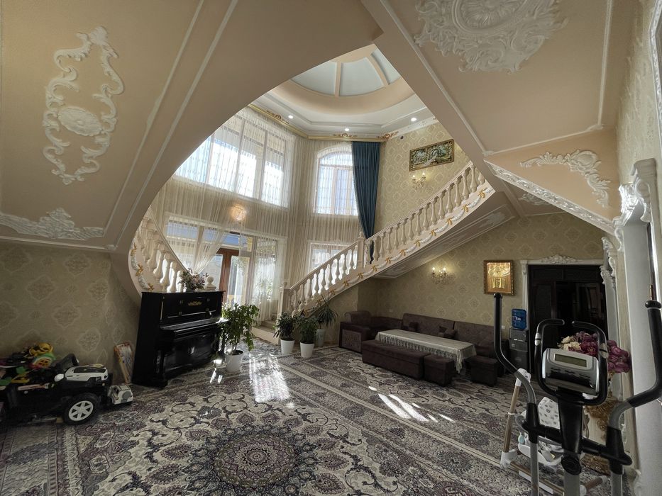 Продаётся или обмен участок 6 соток с 14 ком