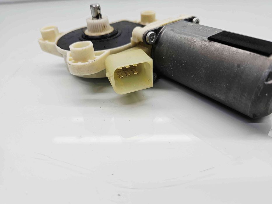 Motoras geam stanga fata Mercedes Clasa CLK (C209) [Fabr 2002-2009] A2