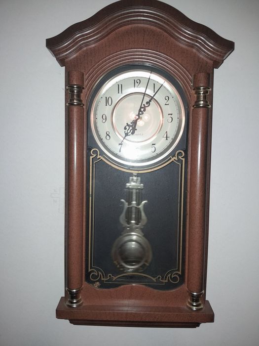 Vând ceas de perete