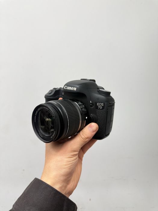Canon EOS 7D (Holati Ideal)
