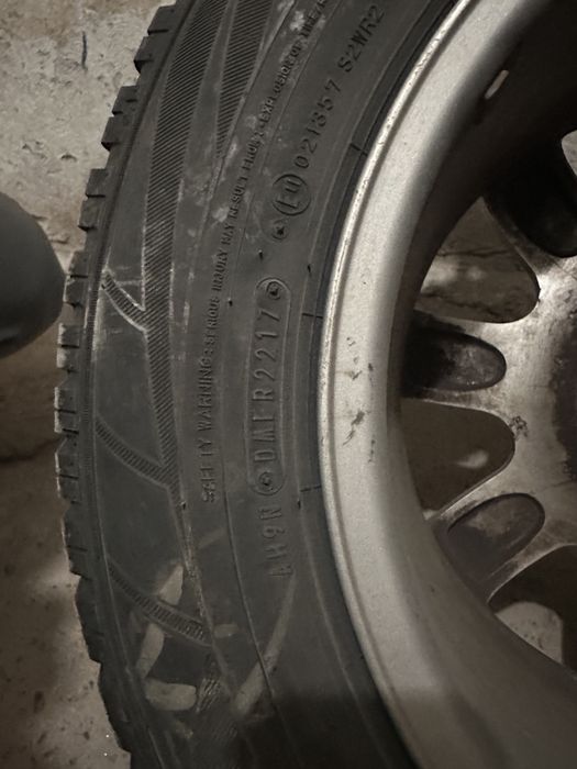 Зимни гуми с джанти 195/65/15