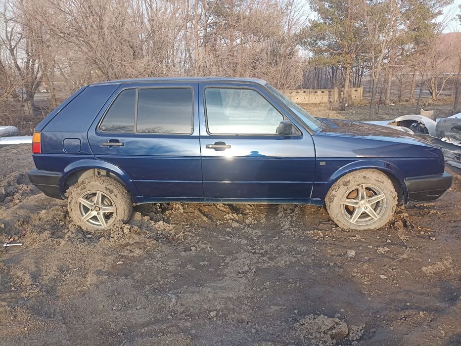 Продаю Volkswagen GOLF 2