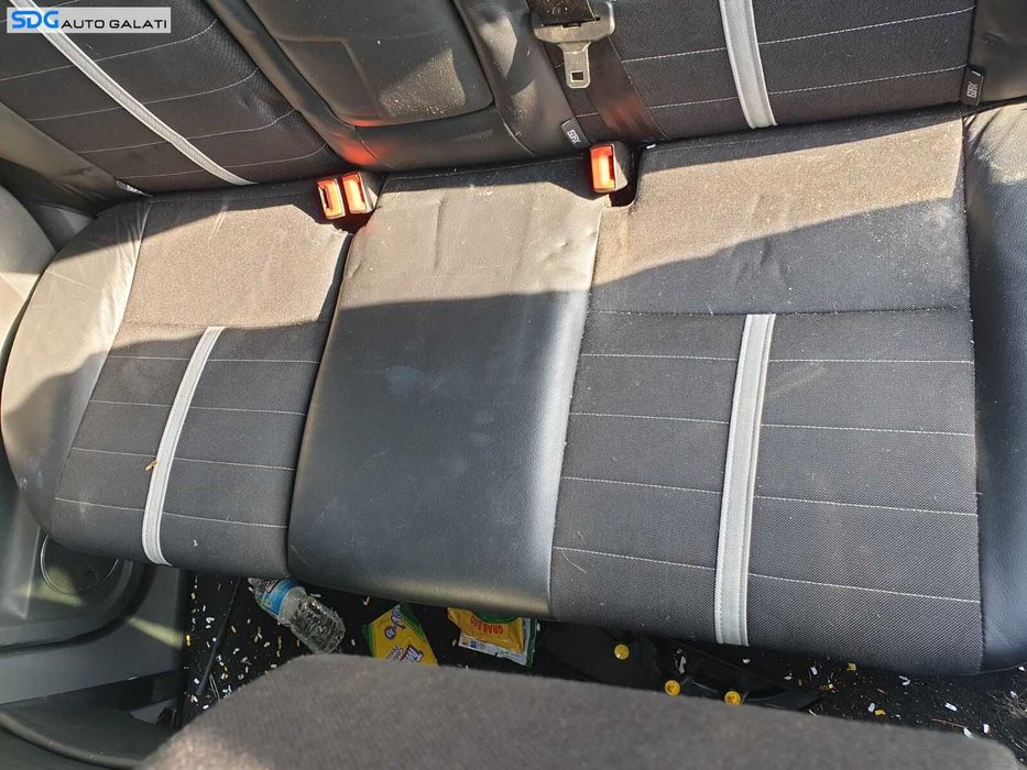 Bancheta Spate Sezut cu Spatar Pasageri Ford Kuga 1 2008 - 2013
