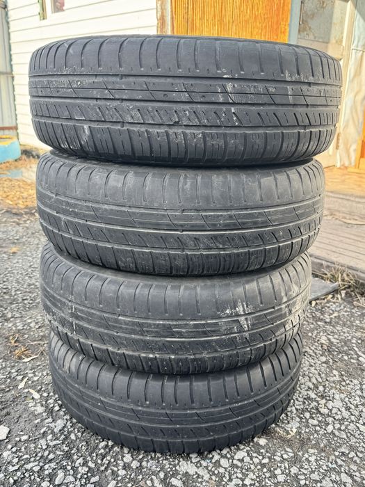 Продам летнюю резину с дисками