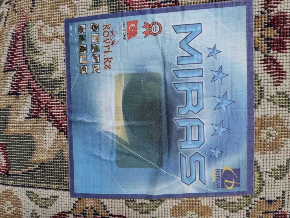 Продам ковер б/у в хорошем состоянии