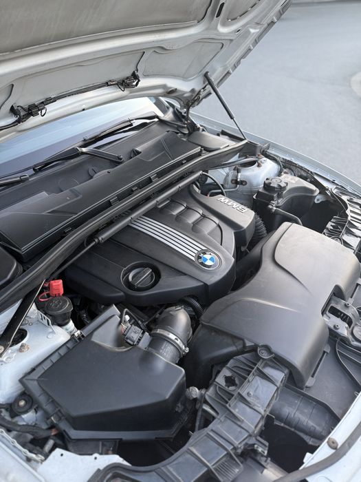 BMW seria 1  2010