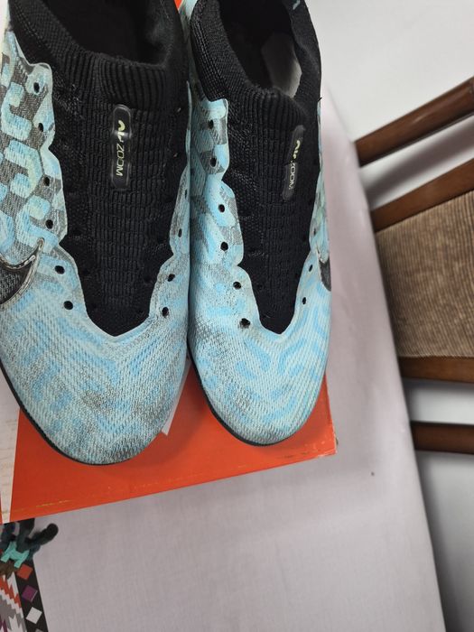 Продам сороконжки Nike Air Zoom б/у