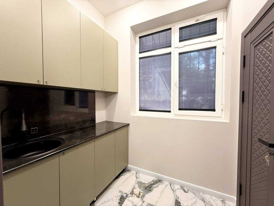 Продается Нежилой помещения  ул.Ш.Руставели 70м2