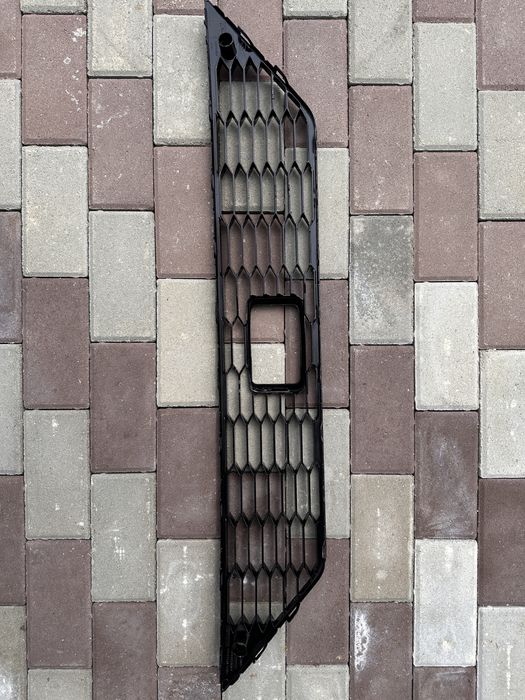 Grila superioară - Seat Leon 5F FR