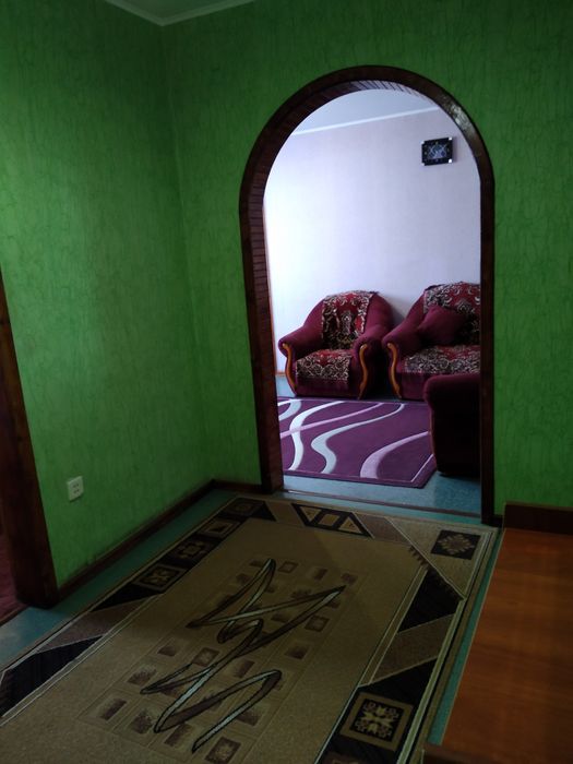 Уютная трёшка посуточно