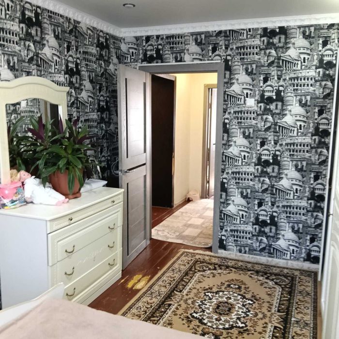 4х ком. Сеченова 7