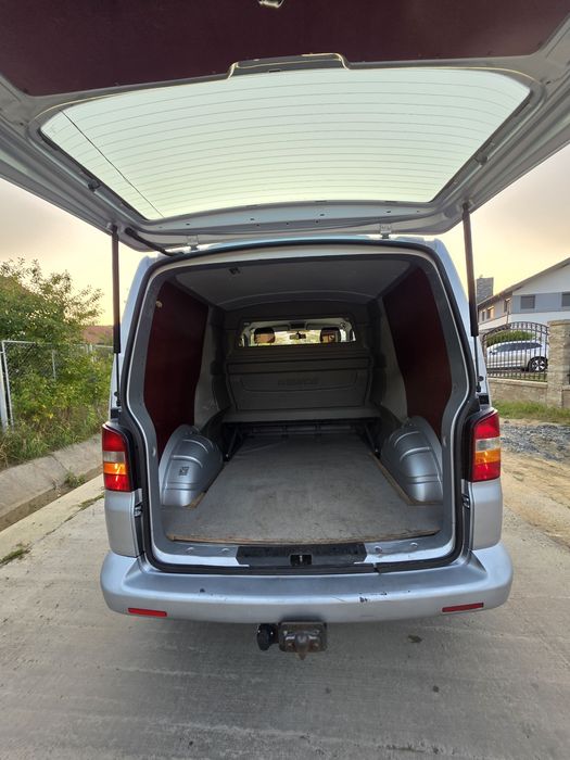 Volkswagen Transporter 2011 2.0TDI 5locuri TRENDLINE Livrare