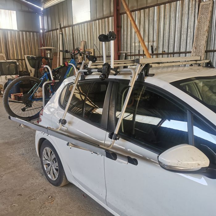 Стойки  за Kолела за теглич .