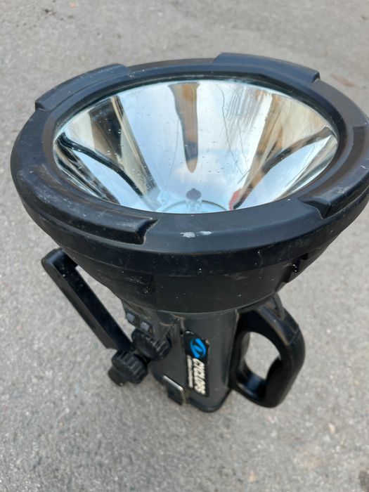 Мощный фонарик Cyclops ИЛИ МЕНЯЮ