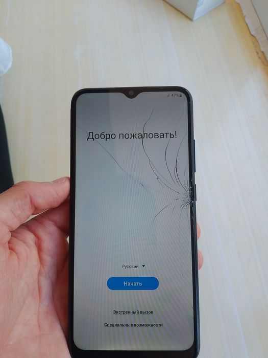 Продам телефон Самсунг