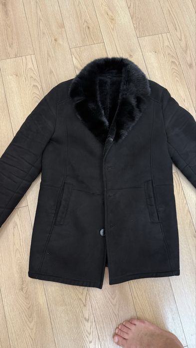 Продам мужскую дубленку