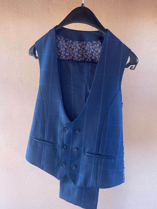 Costum slim fit bleumarin