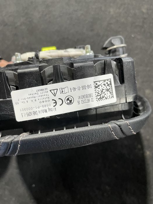 Volan cu comenzi si airbag bmw x5 G05
